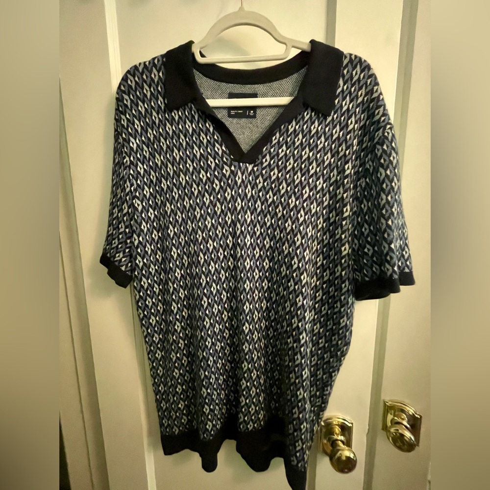 Abercrombie & Fitch Navy and White Knit Sweater